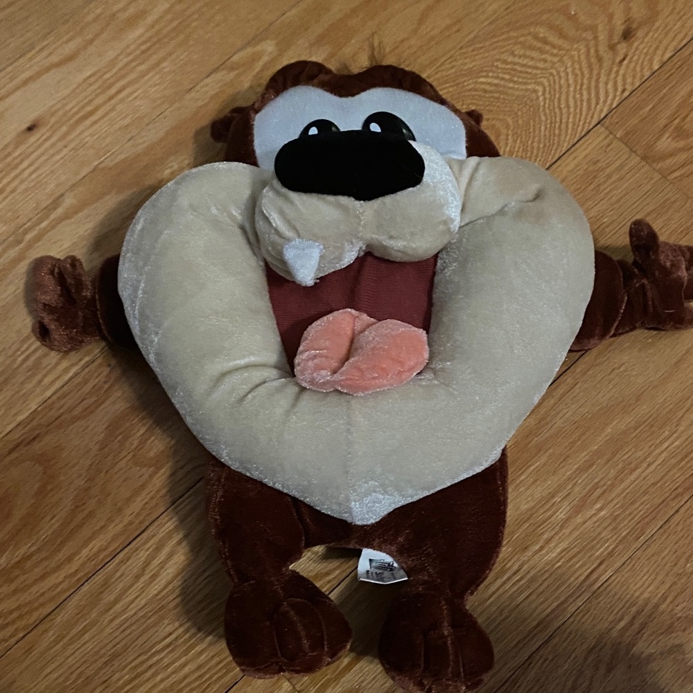 Tasmanian Devil Looney Tunes Vintage Cartoon Character Plush
